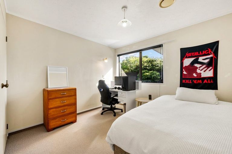 Photo of property in 75 Rangoon Street, Khandallah, Wellington, 6035