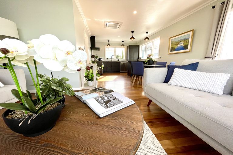 Photo of property in 100 Wilson Street, Te Awamutu, 3800