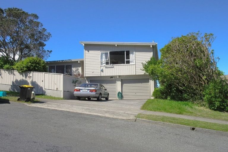 Photo of property in 44 Rajkot Terrace, Broadmeadows, Wellington, 6035