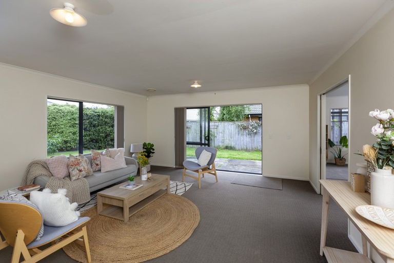 Photo of property in 4b Georgia Grove, Paraparaumu, 5032
