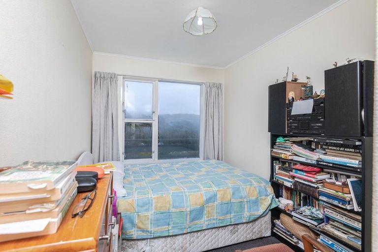 Photo of property in 86a Black Rock Road, Newlands, Wellington, 6037