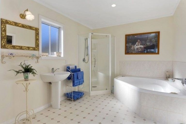 Photo of property in 76 Tuahiwi Road, Tuahiwi, Kaiapoi, 7691