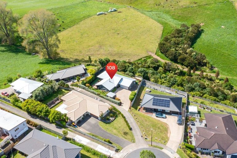 Photo of property in 108 Falcon Drive, Welcome Bay, Tauranga, 3112