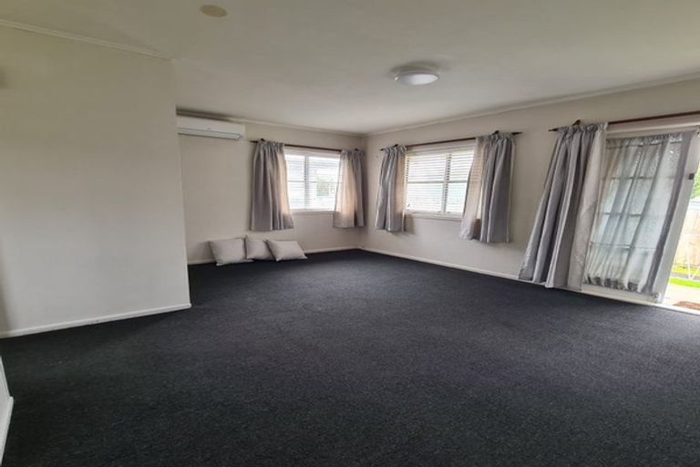 Photo of property in 2/7 Chapel Street, Papakura, 2110