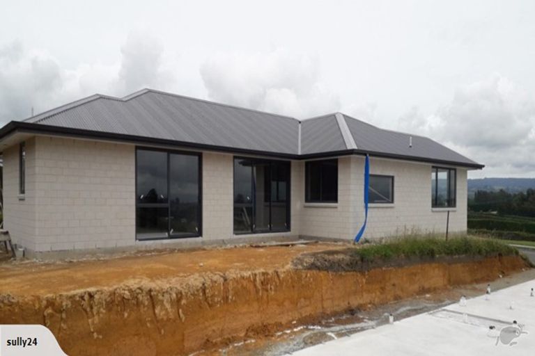 Photo of property in 4 Anglers Way, Omokoroa, 3114