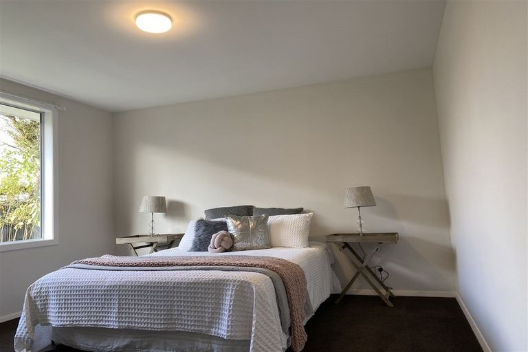 Photo of property in 9 Mappleton Avenue, Burnside, Christchurch, 8053