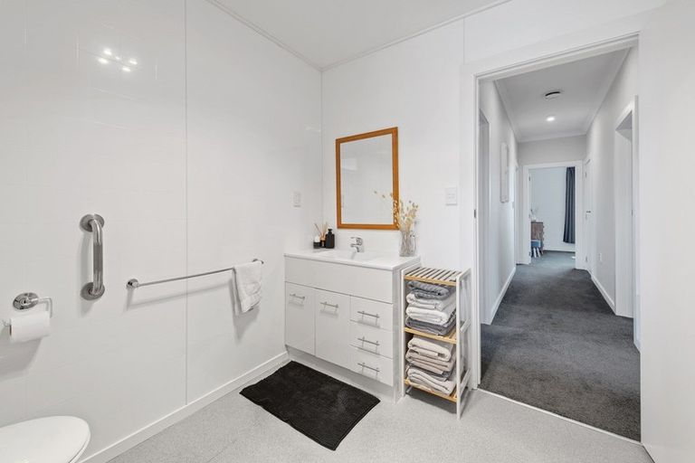 Photo of property in 29 Irving Street, Gore, 9710