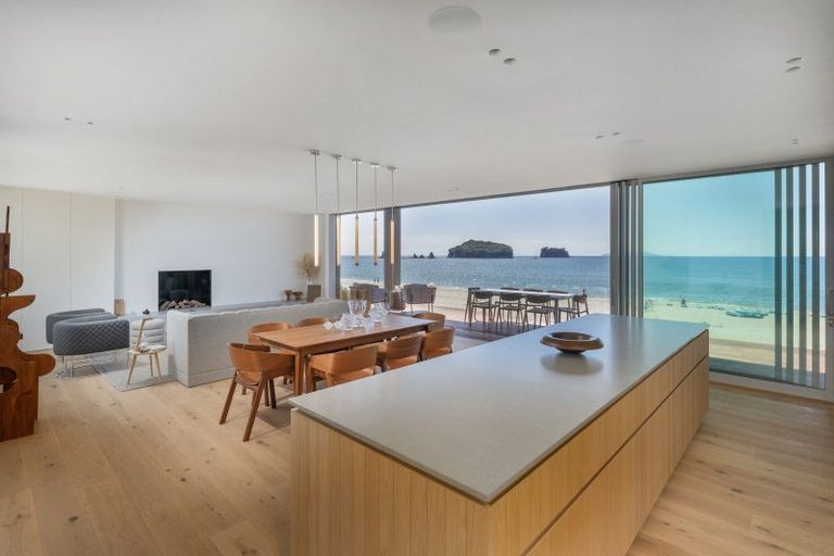 Photo of property in 100 Pipi Road, Whangamata, 3620