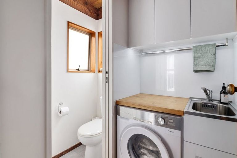 Photo of property in 2 Helena Way, The Wood, Nelson, 7010