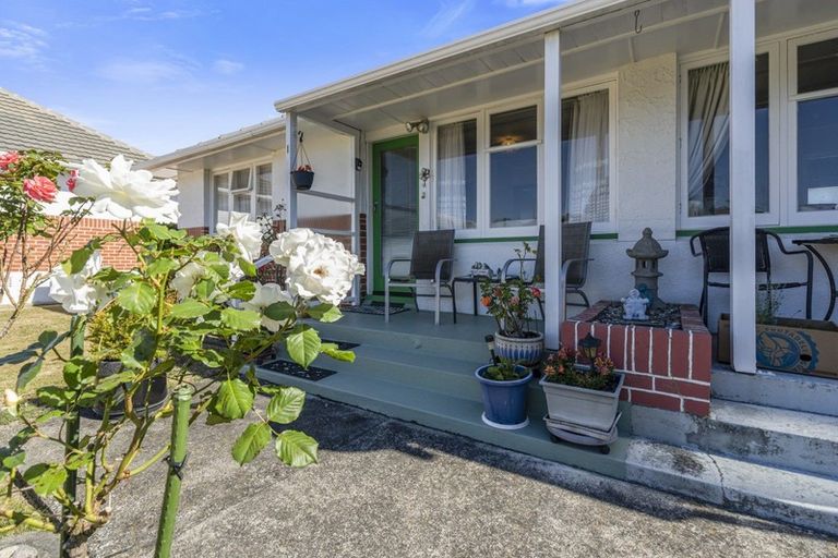 Photo of property in 1/14 Totara Street, Trentham, Upper Hutt, 5018