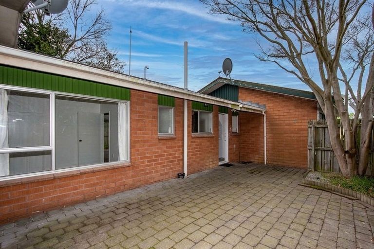 Photo of property in 2/13 Naseby Street, Merivale, Christchurch, 8014