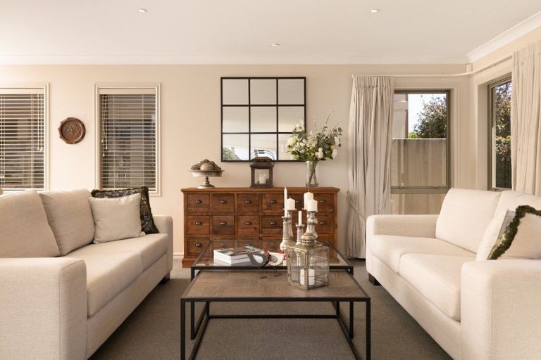 Photo of property in 19 Edgecumbe Road, Tauranga, 3110