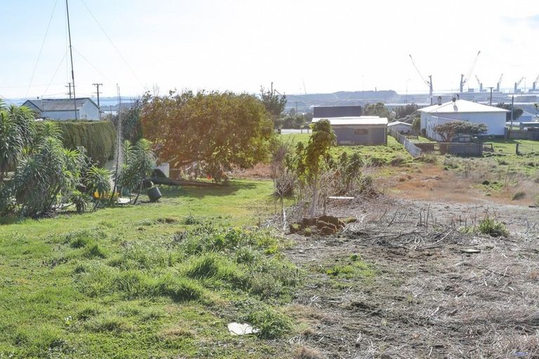 Photo of property in 279 Barrow Street, Bluff, 9814