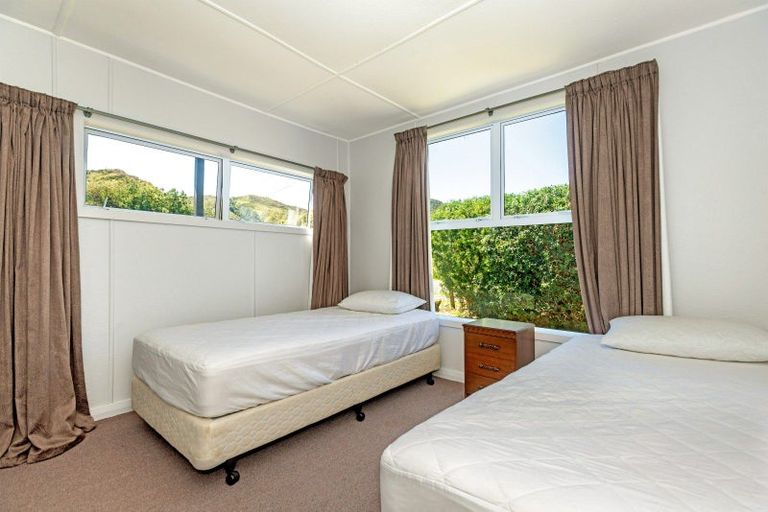 Photo of property in 118 Newcastle Street, Mahia, Nuhaka, 4198