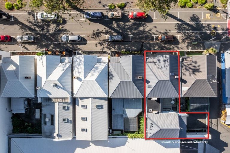 Photo of property in 201 Marine Parade, Napier South, Napier, 4110