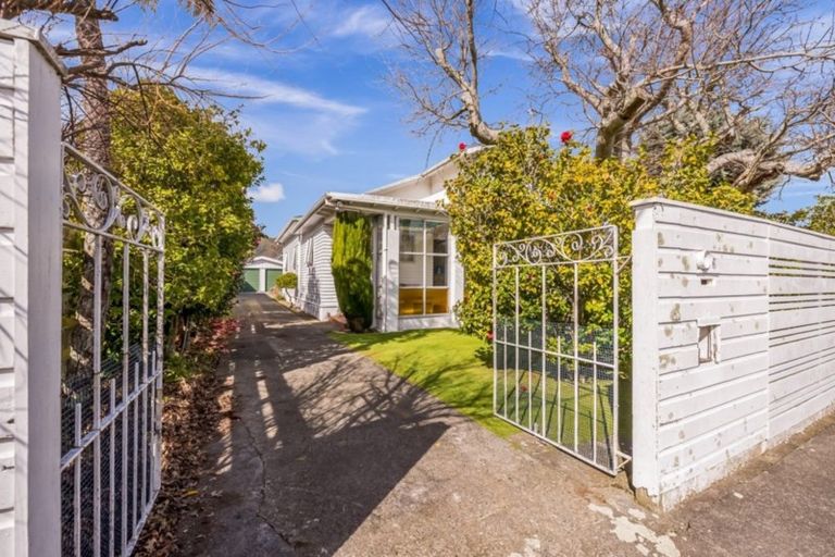 Photo of property in 56 Hautana Street, Woburn, Lower Hutt, 5010