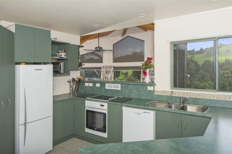 Photo of property in 13 Bush Haven Drive, Te Kamo, Whangarei, 0112