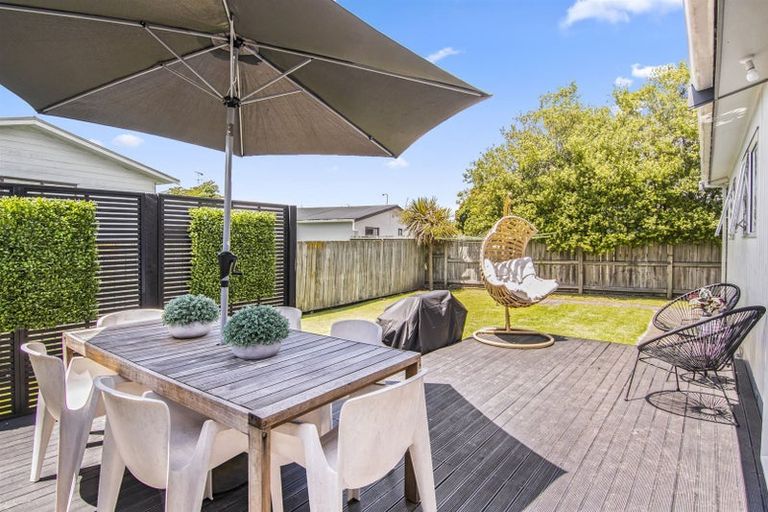 Photo of property in 3/576 Maunganui Road, Mount Maunganui, 3116