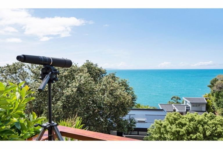 Photo of property in 25 Duncansby Road, Stanmore Bay, Whangaparaoa, 0932