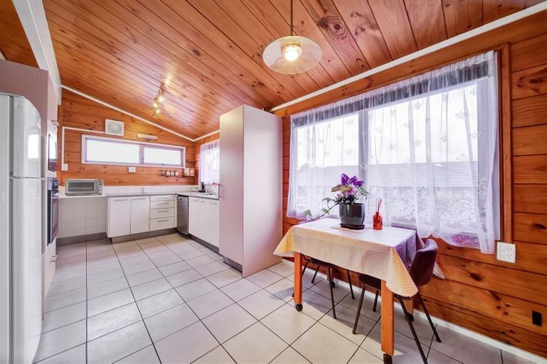 Photo of property in 4c Clive Street, Hawera, 4610