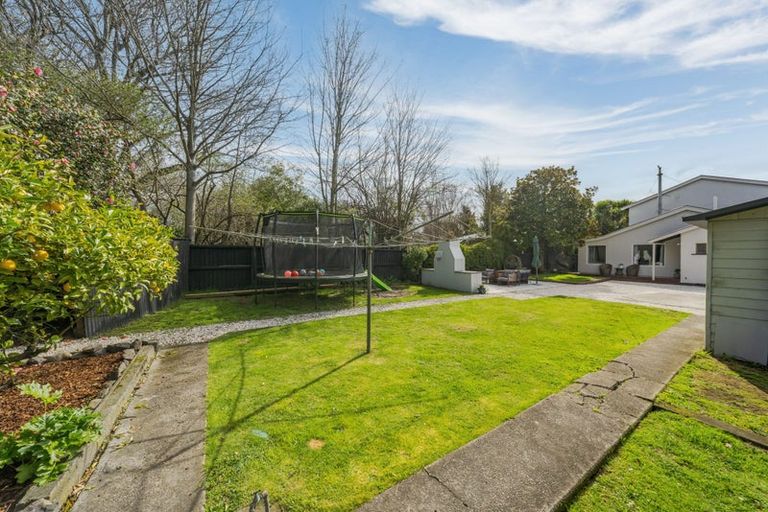 Photo of property in 17 Lionel Street, Avonside, Christchurch, 8061
