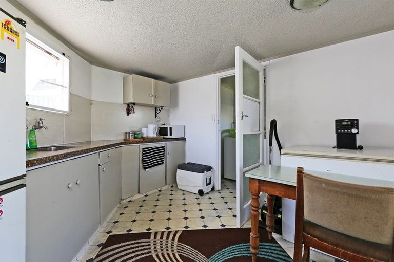 Photo of property in 4 Kelvin Road, Maraenui, Napier, 4110