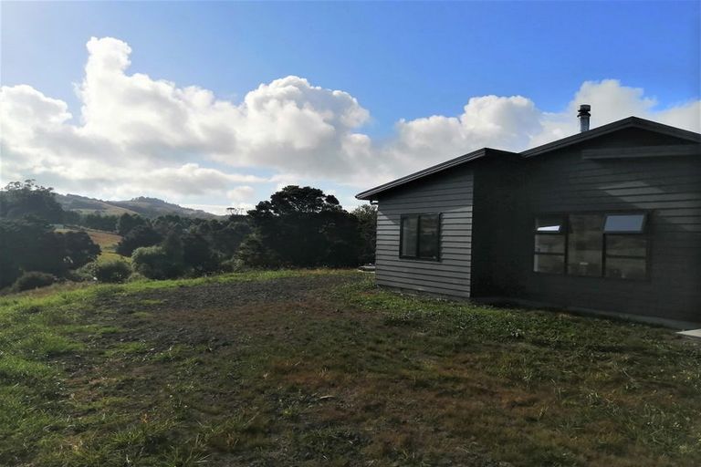 Photo of property in 521 Valley Road, Kaiwaka, 0573