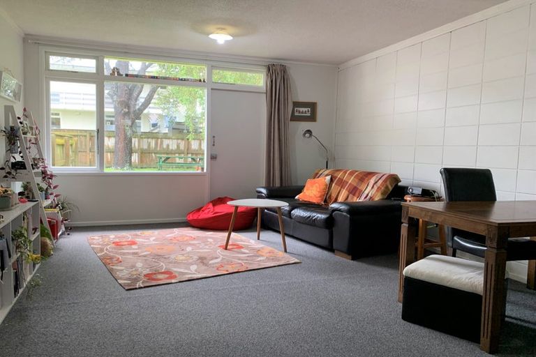 Photo of property in 11h Britannia Street, Petone, Lower Hutt, 5012