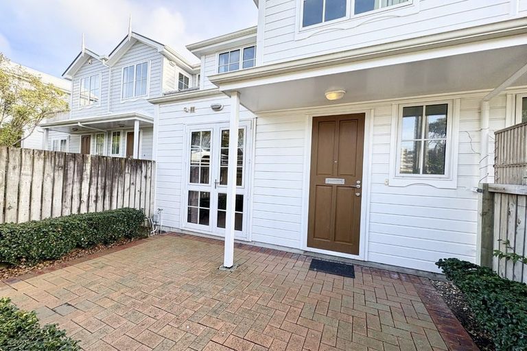 Photo of property in 154a Tinakori Road, Thorndon, Wellington, 6011