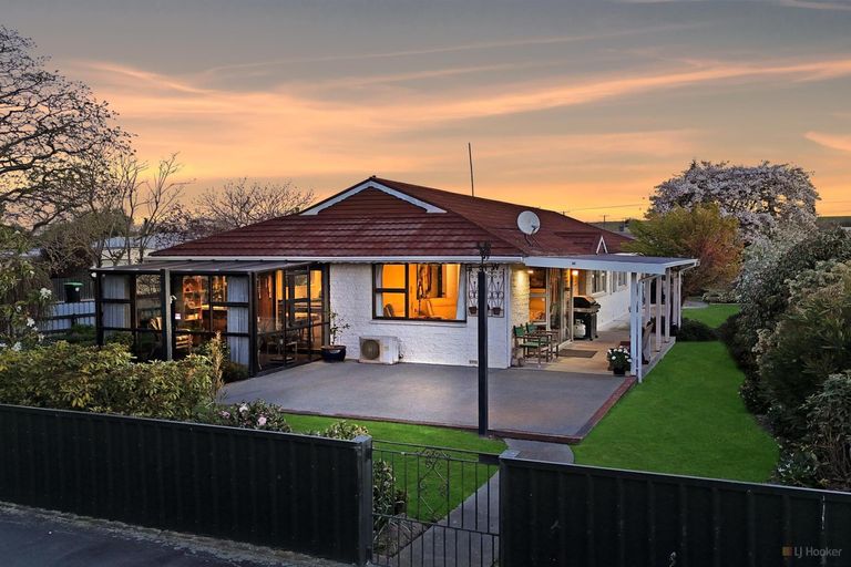 Photo of property in 14 George Street, Pleasant Point, 7903