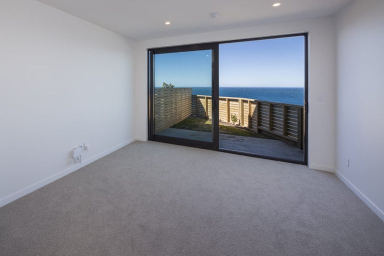 Photo of property in 1/52 High Street, Island Bay, Wellington, 6023