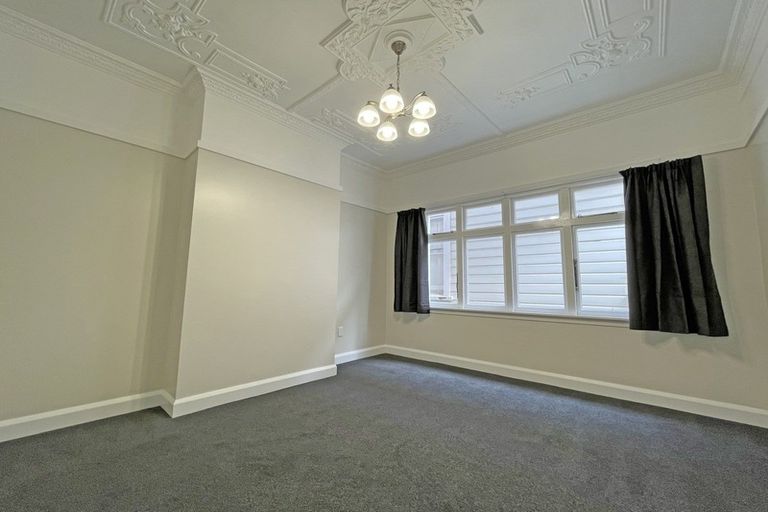 Photo of property in 31 Andrew Young Street, Palmerston North, 4410