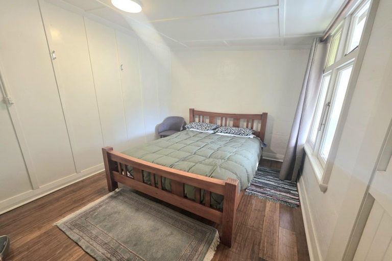 Photo of property in 10a Wharfe Street, South Hill, Oamaru, 9400