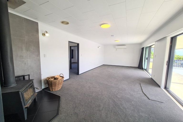 Photo of property in 6a Cutfield Street, Inglewood, 4330