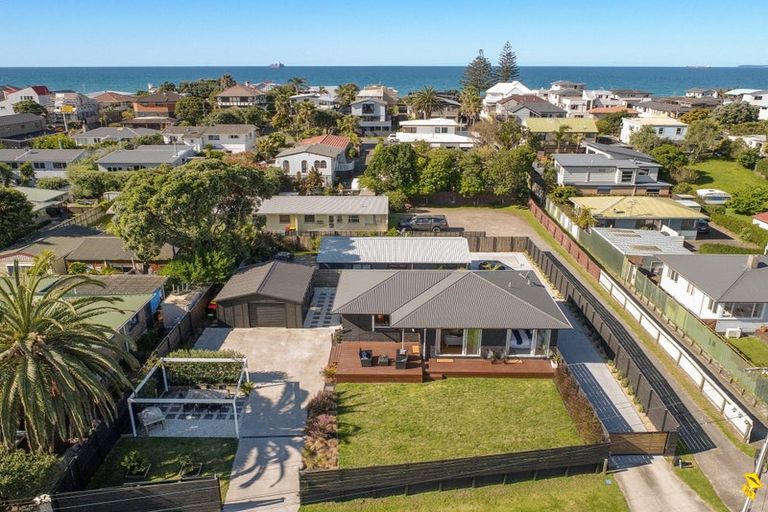 Photo of property in 11 Paterson Street, Mount Maunganui, 3116