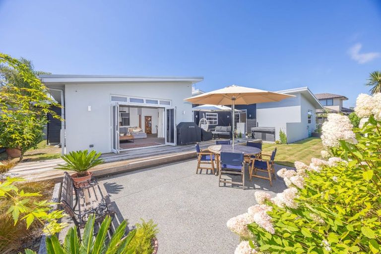 Photo of property in 19 Shalimar Place, Huntington, Hamilton, 3210