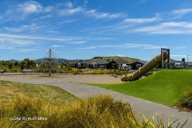 Photo of property in 37 Te Wharo Drive, Papamoa, 3118