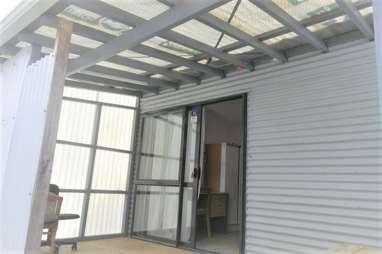 Photo of property in 14 Seafarer Crescent, Stanmore Bay, Whangaparaoa, 0932