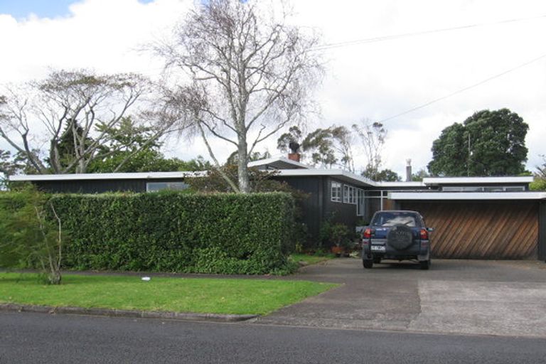 Photo of property in 25 Tamaki Bay Drive, Pakuranga, Auckland, 2010