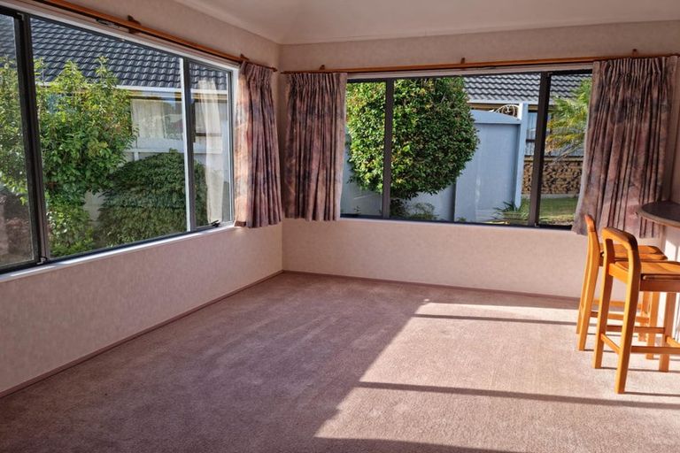 Photo of property in 15 Augusta Place, Te Kamo, Whangarei, 0112