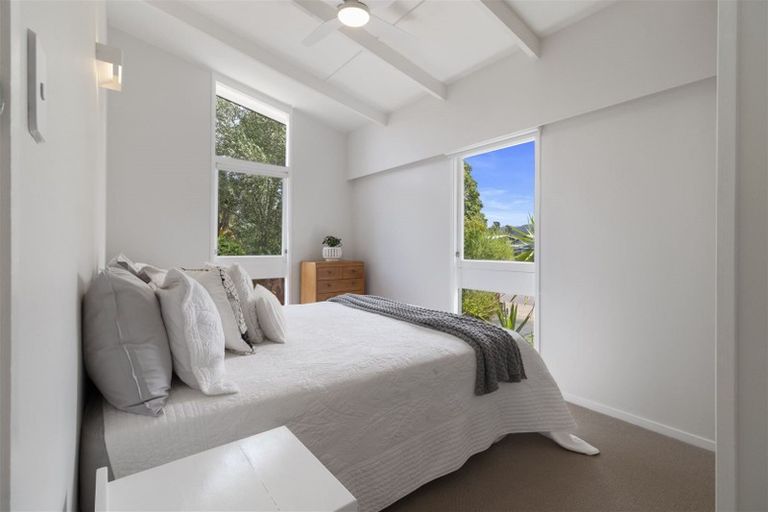 Photo of property in 35 Vista Paku, Pauanui, Hikuai, 3579