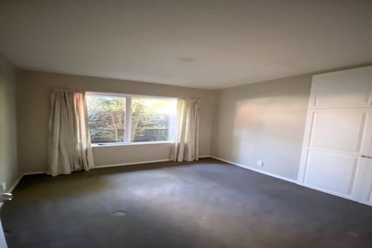 Photo of property in 5 Shanaway Close, Halswell, Christchurch, 8025