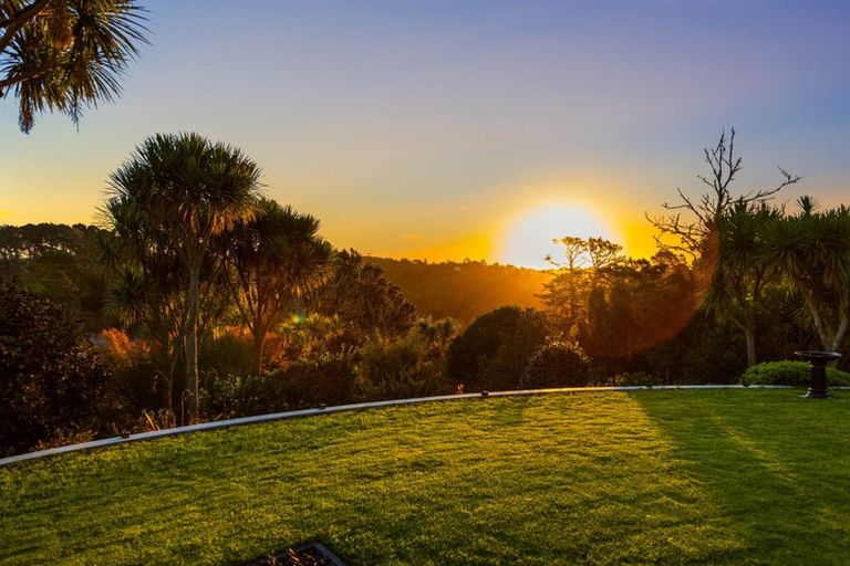 Photo of property in 1152a East Coast Road, Redvale, Albany, 0794