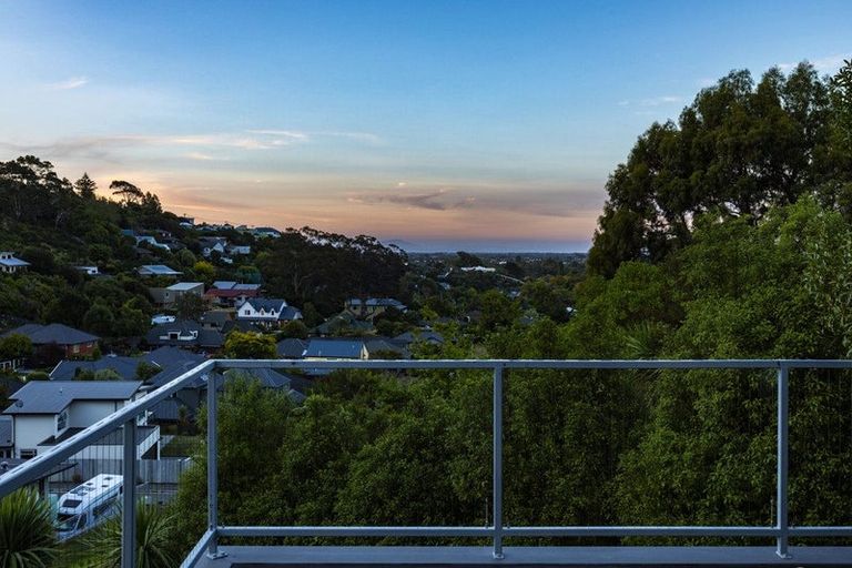 Photo of property in 1 Stonehaven Terrace, Hillsborough, Christchurch, 8022