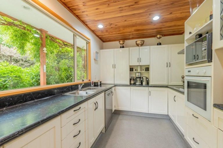 Photo of property in 2 Hazlett Street, Clyde, 9330