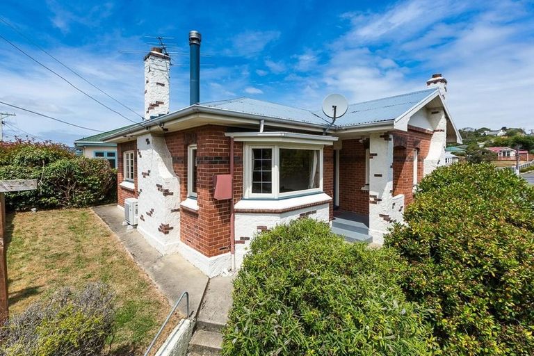 Photo of property in 43 Glenpark Avenue, Mornington, Dunedin, 9011
