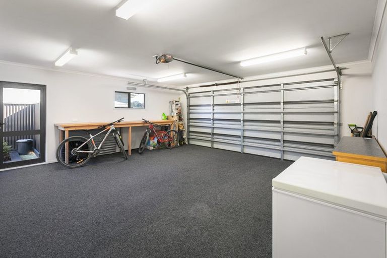 Photo of property in 21 Surfers Avenue, Waihi Beach, 3611