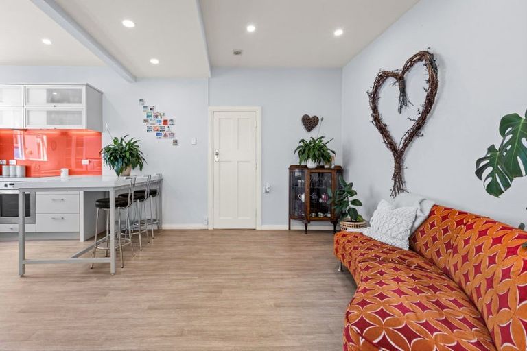 Photo of property in 142 Nelson Crescent, Napier South, Napier, 4110