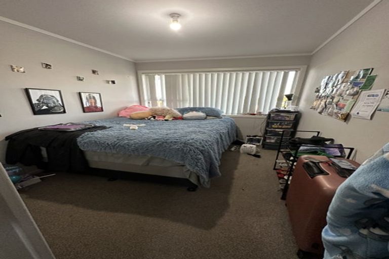 Photo of property in 6 Minton Place, Manurewa, Auckland, 2102