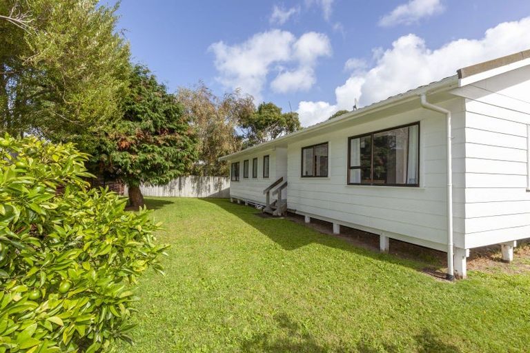 Photo of property in 13 Forest Road, Raumati South, Paraparaumu, 5032